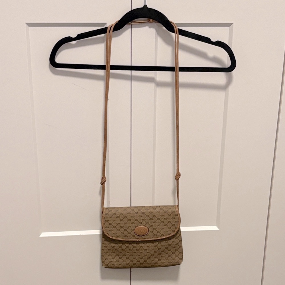 [Gucci] Vintage Interlocking GG Neutral Brown/Tan Long Knot Strap Handbag Purse - Picture 3 of 16